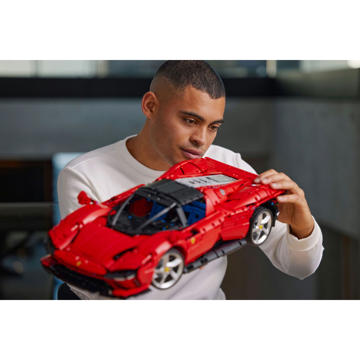  LEGO®  Technic - Ferrari Daytona SP3 (42143), 3778 piese [5]