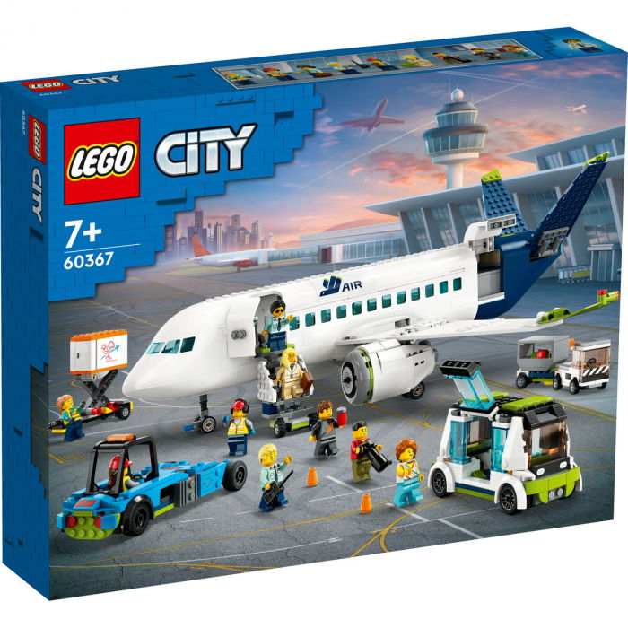 LEGO® City - Avion de pasageri (60367), 913 piese [2]