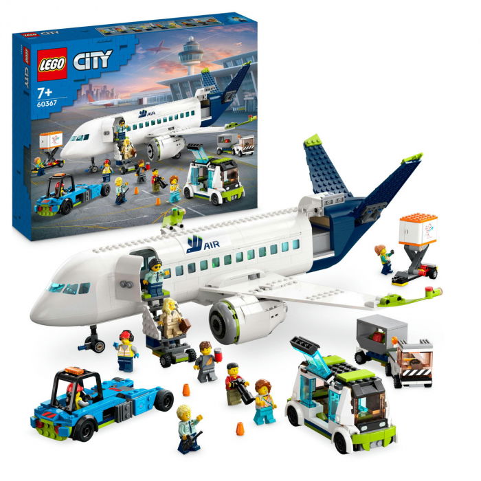 LEGO® City - Avion de pasageri (60367), 913 piese [1]