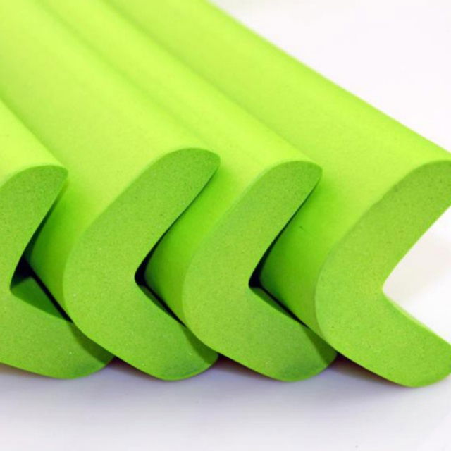 Banda protectie groasa pentru muchii si margini 3.5x1.2x200 cm_Empria [5]