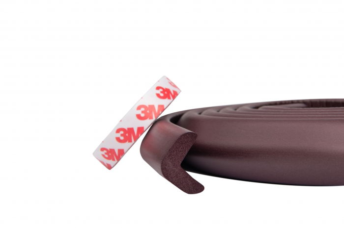 Banda protectie subtire maro pentru muchii si margini 2.3x0.9x200 cm_Buy4Baby [2]