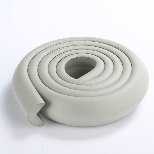 Banda protectie subtire maro pentru muchii si margini 2.3x0.9x200 cm_Buy4Baby [6]