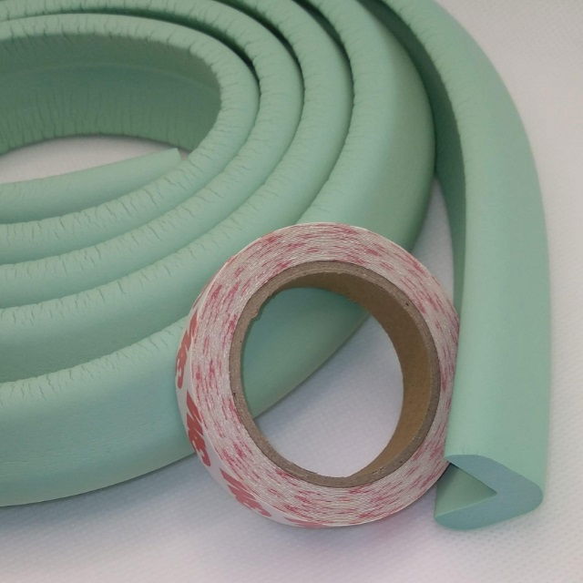 Banda protectie subtire maro pentru muchii si margini 2.3x0.9x200 cm_Buy4Baby [2]