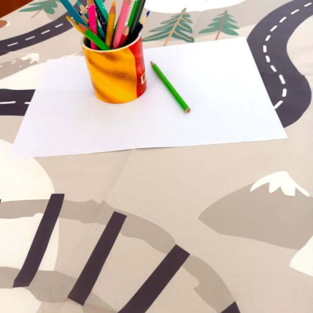 Covoras anti-murdarire pentru scaunul de masa bebe, impermeabil, lavabil, antiderapant, Oras [11]