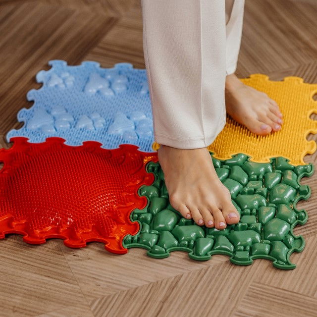 Covoras ortopedic, senzorial, set puzzle, 4 piese cu diferite texturi, Fantastic Four [10]