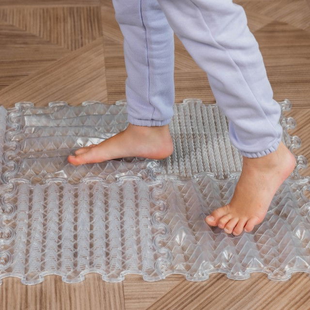 Covoras ortopedic, senzorial, set puzzle, 6 piese cu diferite texturi, ICE Relaxing Massage, transparent [4]