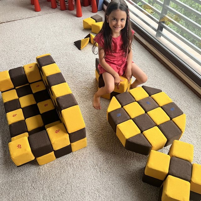 Inchiriaza pentru 10 zile Cuburile Magnetice JollyHeap® – Set 100 Bucati [12]