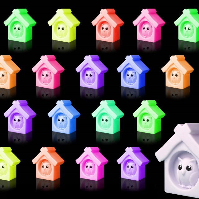 Lampa de veghe, LED cu 16 moduri de culoare, lumina reglabila, Diverse modele [9]