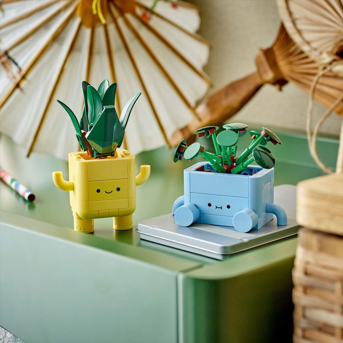 LEGO® Botanicals  -  Plante fericite (10349), 217 piese [9]