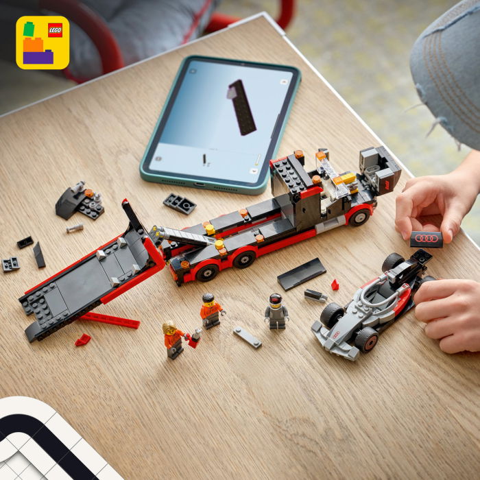LEGO® City - Camion de prezentare F1® cu masina de curse Audi F1 (60493), 508 piese [4]