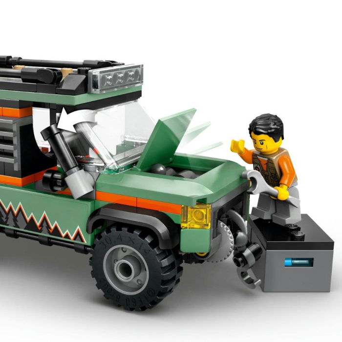 LEGO® City - Camioneta 4x4 off-road (60447), 221 piese [5]