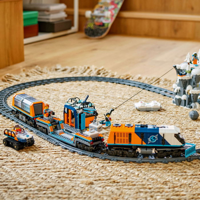  LEGO®  City - Trenul expres al exploratorilor spre Polul Arctic (60470), 1517 piese [4]