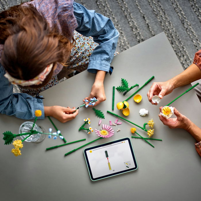  LEGO®  Colectia Botanica - Mic buchet de flori pastel (10347), 373 piese [7]