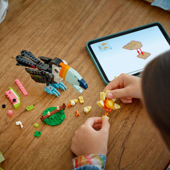 LEGO®  Creator - Animale salbatice: Tucan tropical (31173), 225 piese [6]