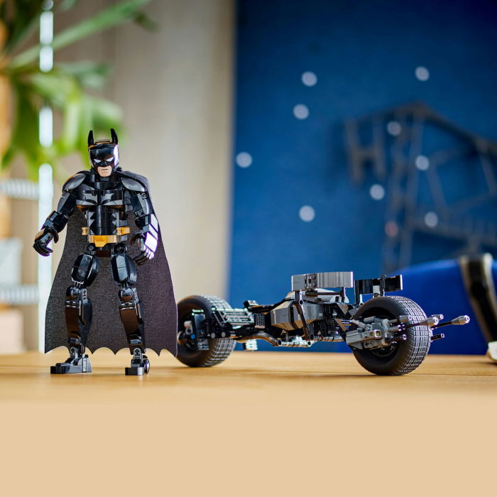  LEGO®  DC Super Heroes - Figurina de constructie Batman™ si motocicleta Bat-Pod (76273), 713 piese [5]