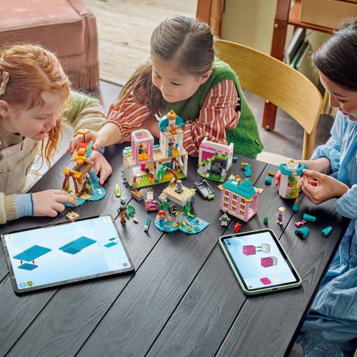  LEGO®  Disney - Castel de printesa si animalute regale (43267), 787 piese [4]