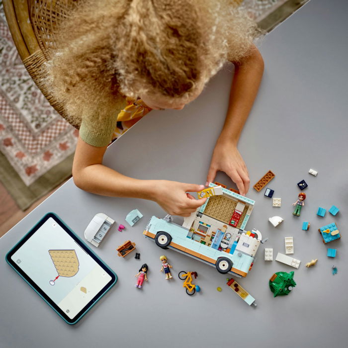  LEGO®  Friends - Aventura in rulota cu prietenii (42663), 778 piese [6]