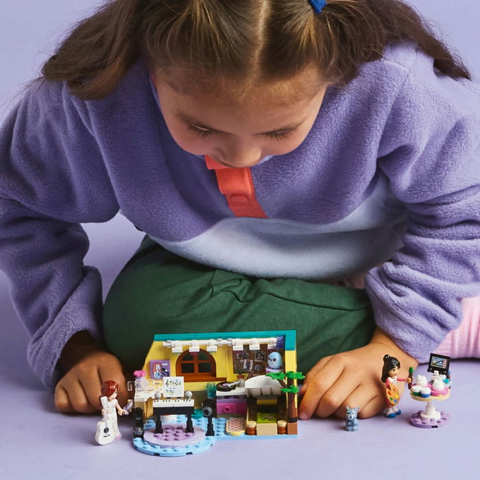 LEGO® Friends -  Camera lui Paisley (42647), 199 piese [7]