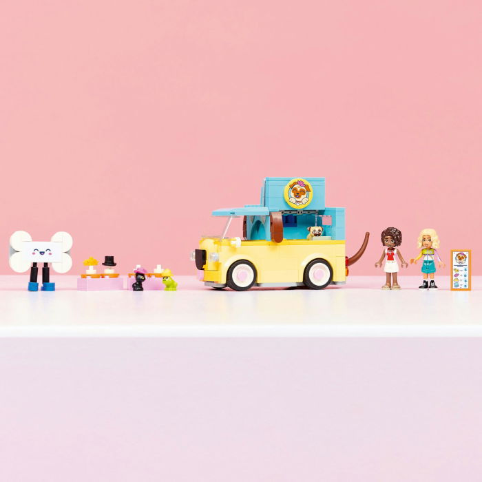 LEGO® Friends -  Furgoneta cu accesorii pentru animale de companie (42678), 237 piese [8]