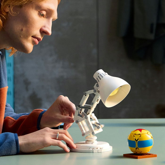  LEGO®  Ideas - Disney Pixar Luxo Jr. (21357), 613 piese [7]