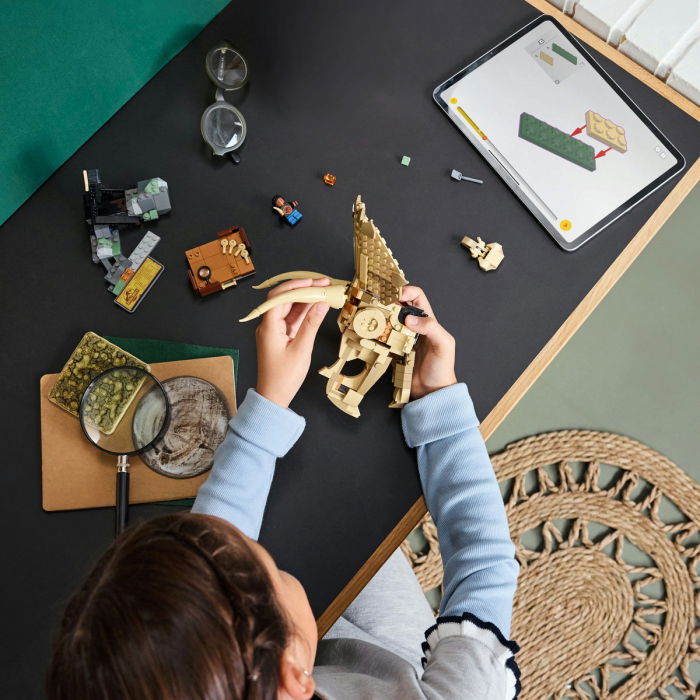  LEGO®  Jurassic World - Fosile de dinozaur: craniu de Triceratops (76969), 468 piese [6]