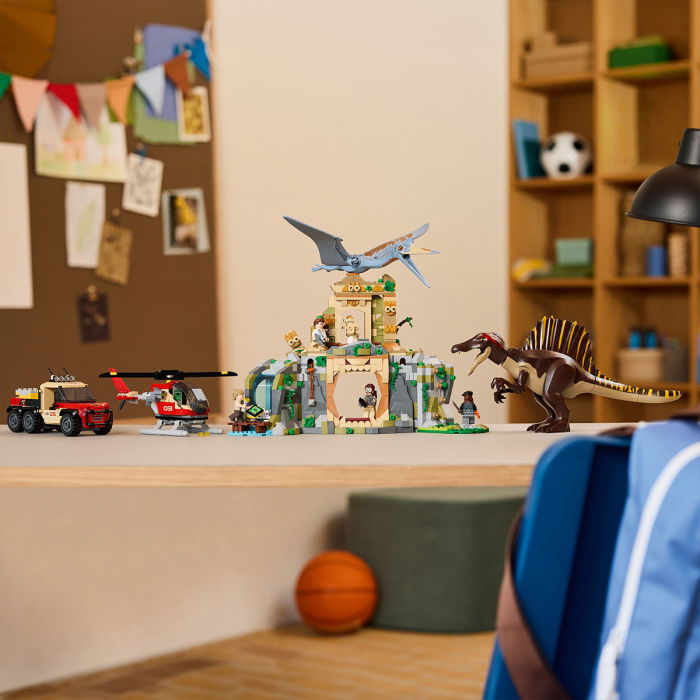 LEGO® Jurassic World -  Misiune aeriana cu Spinosaurus si Quetzalcoatlus (76976), 984 piese [8]
