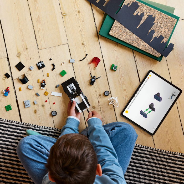  LEGO®  Marvel Super Heroes - Omul Paianjen vs. Masina fortoasa a lui Venom (76309), 254 piese [4]