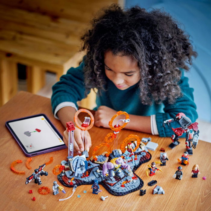  LEGO®  Marvel Super Heroes - Razbunatorii: Sfarsitul jocului Batalia finala (76323), 621 piesa  [3]