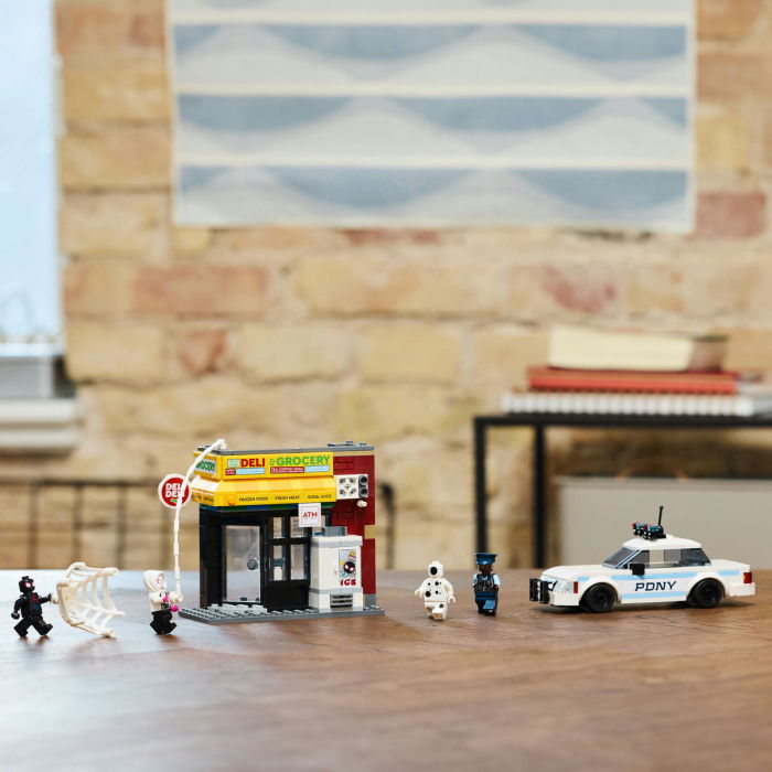  LEGO®  Marvel Super Heroes - Spider-Verse: Miles Morales vs. Spot (76311), 375 piese [6]