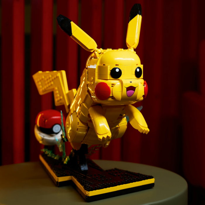LEGO® Pokemon - Pikachu si Poké Ball (72152), 2050 piese [5]