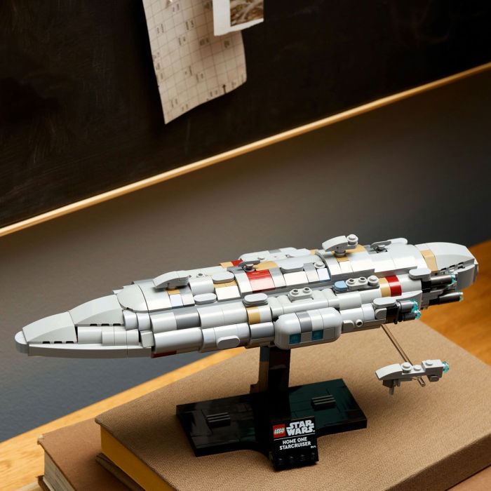 LEGO® Star Wars - HOME ONE STARCRUISER (75405), 559 piese [6]