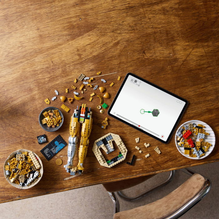 LEGO® Star Wars -  LEGO® C-3PO™ (75398), 1138 piese [4]