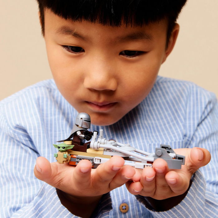 LEGO® Star Wars - Motocicleta rapida a lui Mandalorian si Grogu (75436), 58 piese [7]