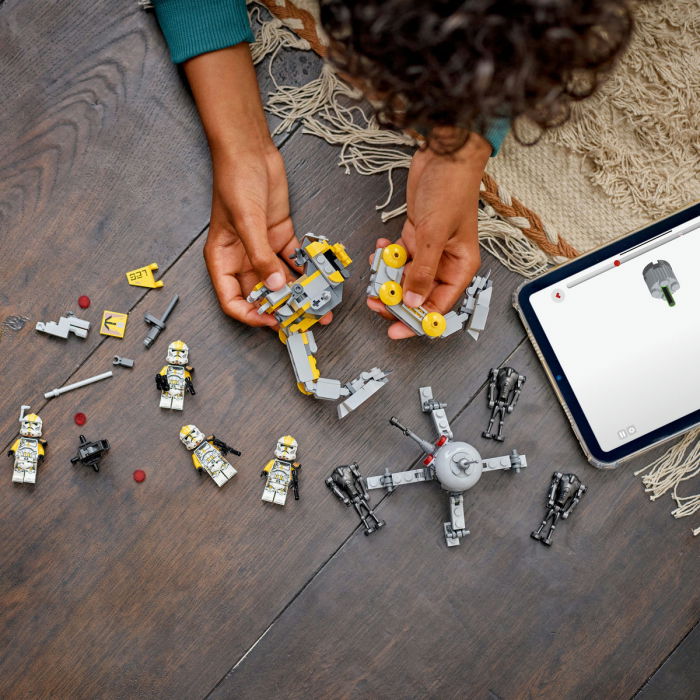 LEGO®  Star Wars - Pachet de lupta Soldati clona din unitatea stelara 327 (75431), 258 piese [4]