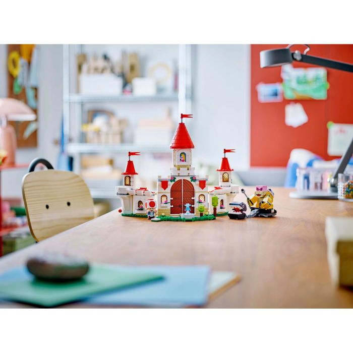  LEGO®  Super Mario - Batalia cu Roy la castelul lui Peach (71435), 738 piese [6]