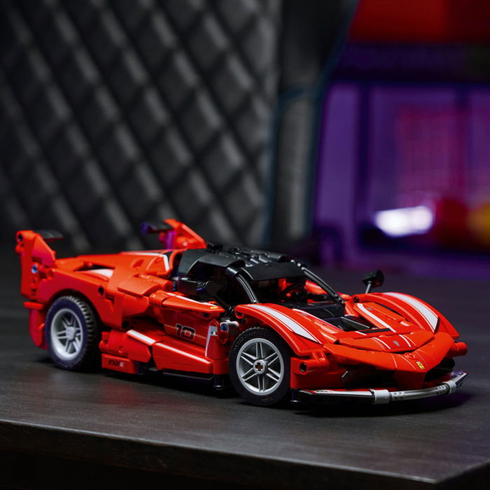 LEGO®  Technic - Ferrari FXX K (42212), 897 piese [6]