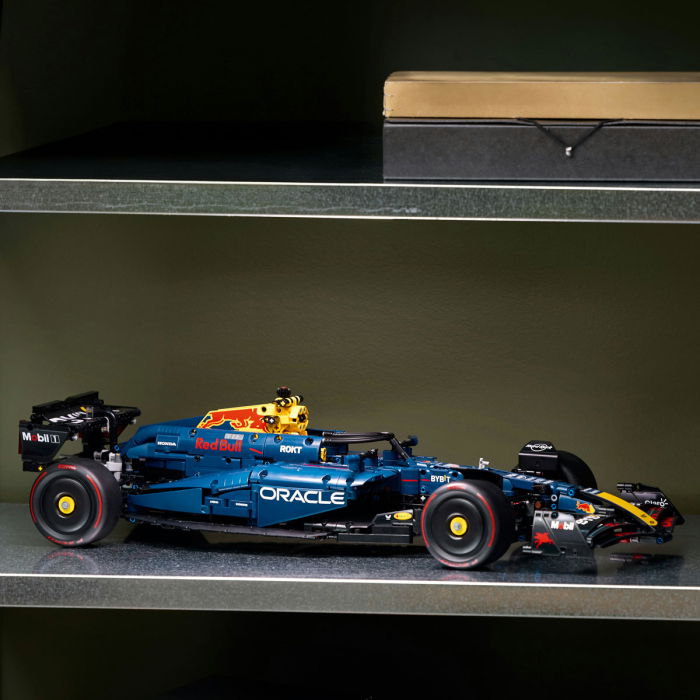  LEGO®  Technic - Masina F1 Oracle Red Bull Racing RB20 (42206), 1639 piese [5]