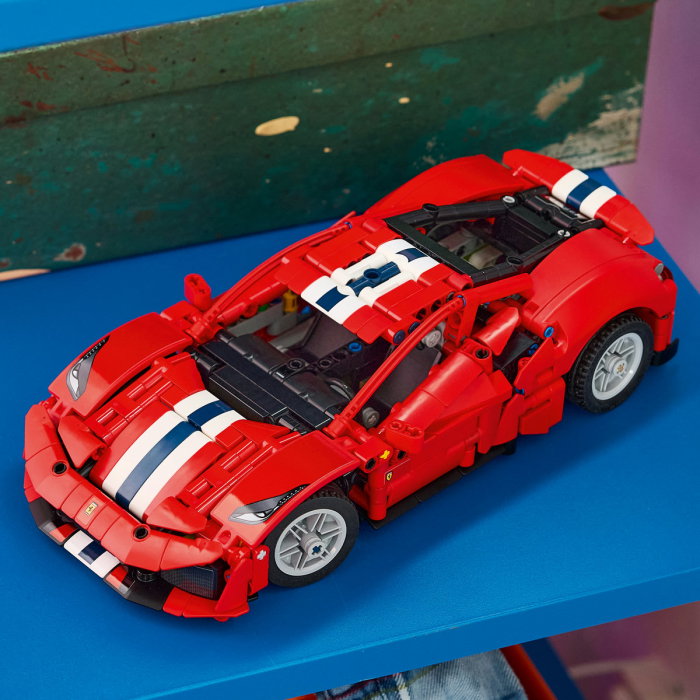 LEGO® Technic - Masina Ferrari 488 PISTA (42235), 882 piese [6]