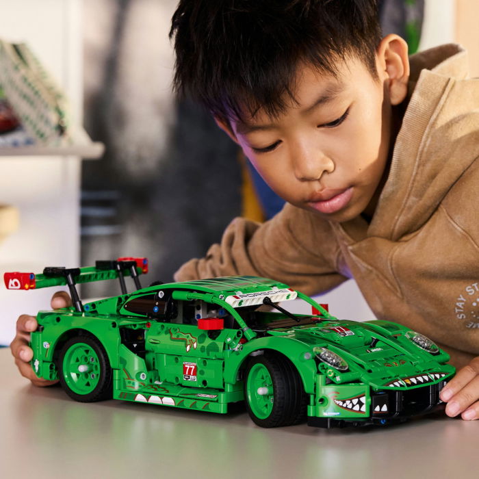 LEGO® Technic - Masina Porsche 911 GT3 R REXY AO Racing (42224), 1313 piese [4]
