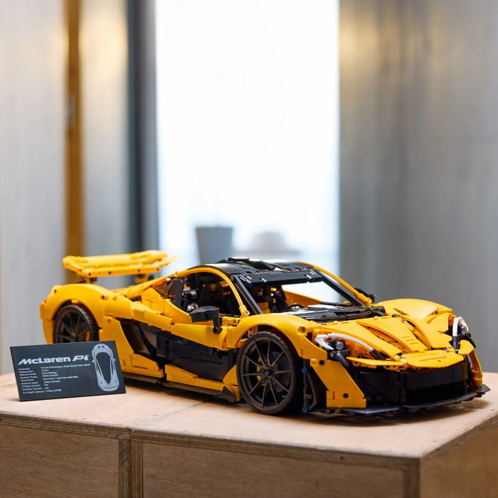 LEGO®  Technic - McLaren P1™ (42172), 3893 piese [2]