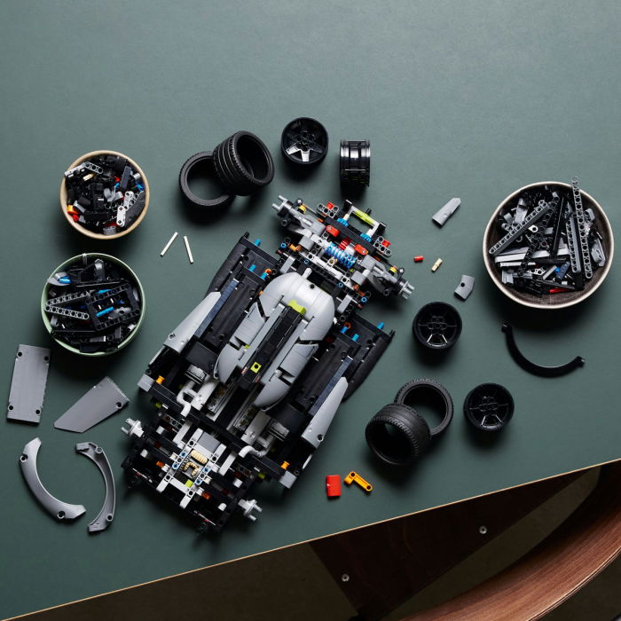 LEGO® Technic - Peugeot 9x8 24H Le Mans Hybrid Hypercar (42156), 1775 piese [5]