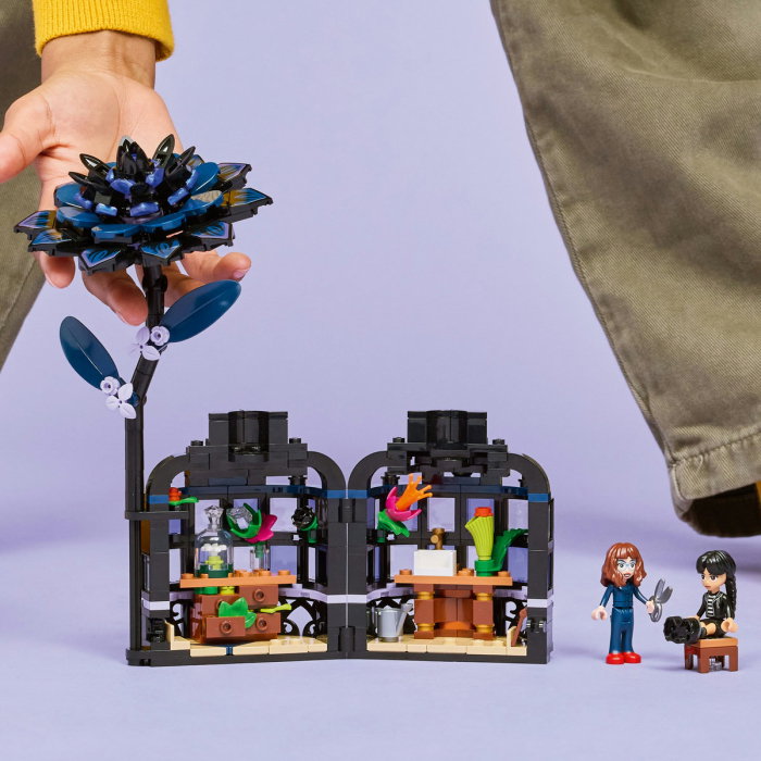 LEGO® Wednesday - Floare de dalie neagra (76784), 358 piese [5]
