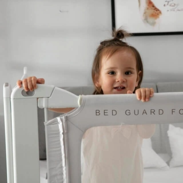 PACHET PREMIUM: 3 Protectii laterale pat, XXL dimensiuni 180x200 cm + 2 Seturi Conectori [8]