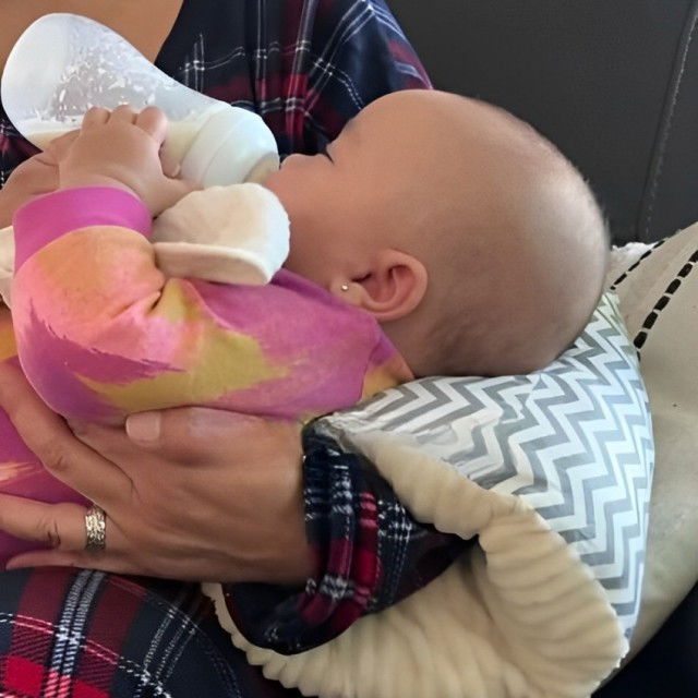 Perna de alaptare bebelusi pentru brat, perna relaxare, Empria, 24x20x10 cm, ZigZag [6]