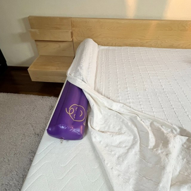 PRODUS RESIGILAT - Set bumpere gonflabile protectie pat copii, Empria, 2 bucati, portabile, 120x20x15 cm [1]