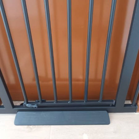 Accesoriu prag poarta de siguranta, Negru [5]