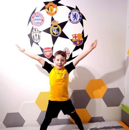 Autocolante pentru perete - Echipe de fotbal UEFA, 90 x 90 cm, Negru [2]