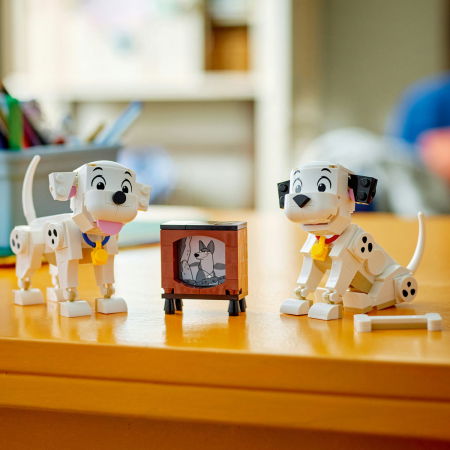 Catelusii Lucky si Penny din 101 dalmatieni [7]