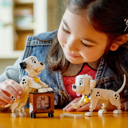 Catelusii Lucky si Penny din 101 dalmatieni [6]