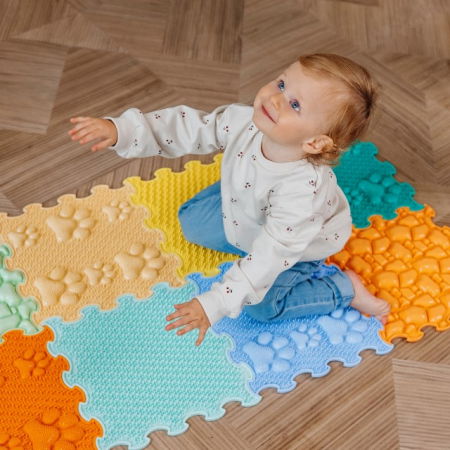 Covoras masaj tip puzzle, 8 piese cu texturi variate – First Steps [2]